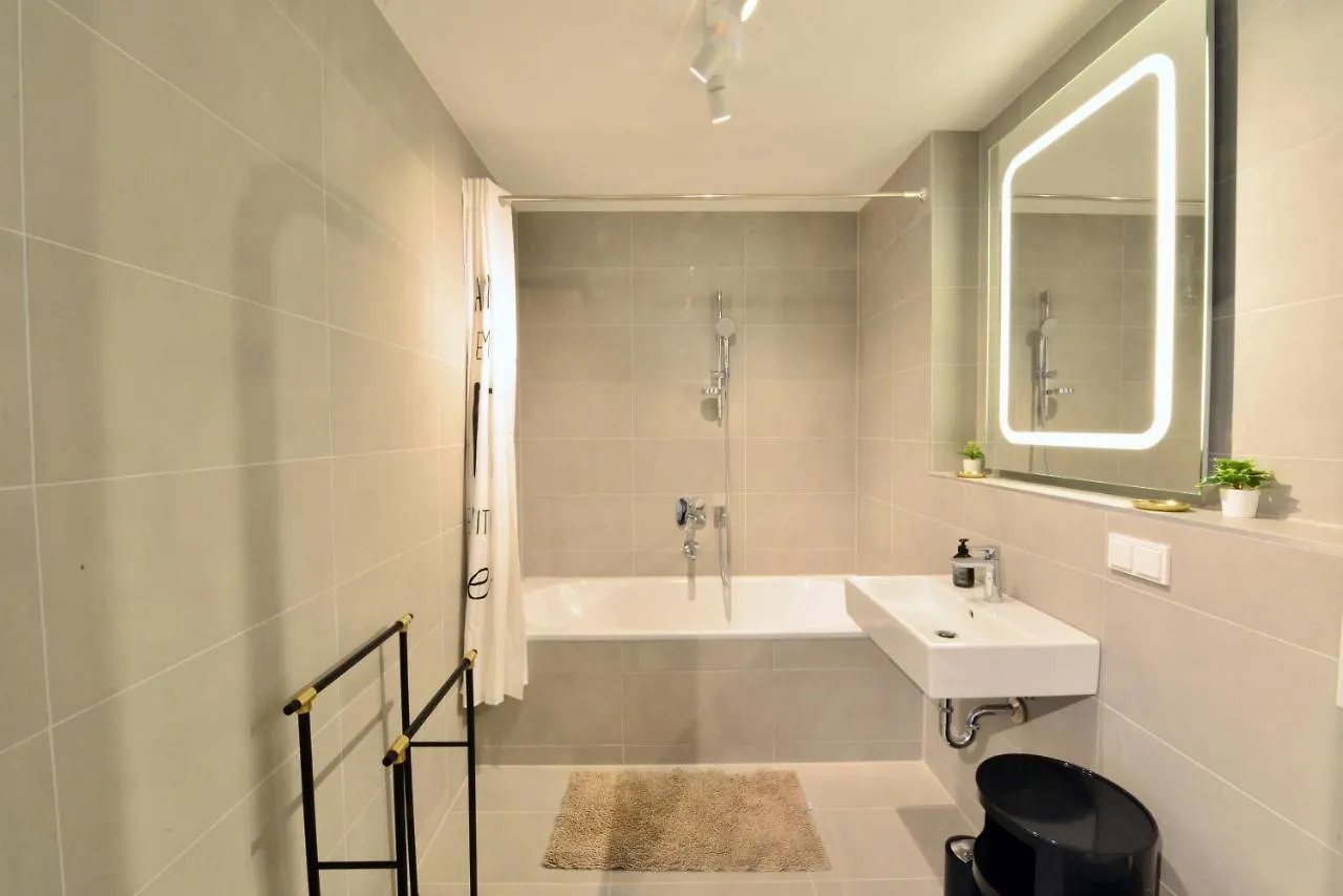 Appartement Brand-New, Close To Centre, Rooftop-Summer-Pool Wenen