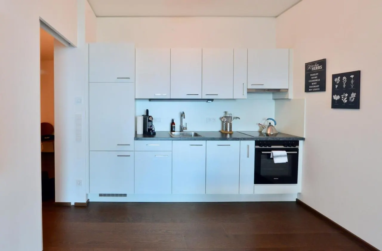 Brand-New, Close To Centre, Rooftop-Summer-Pool Wenen