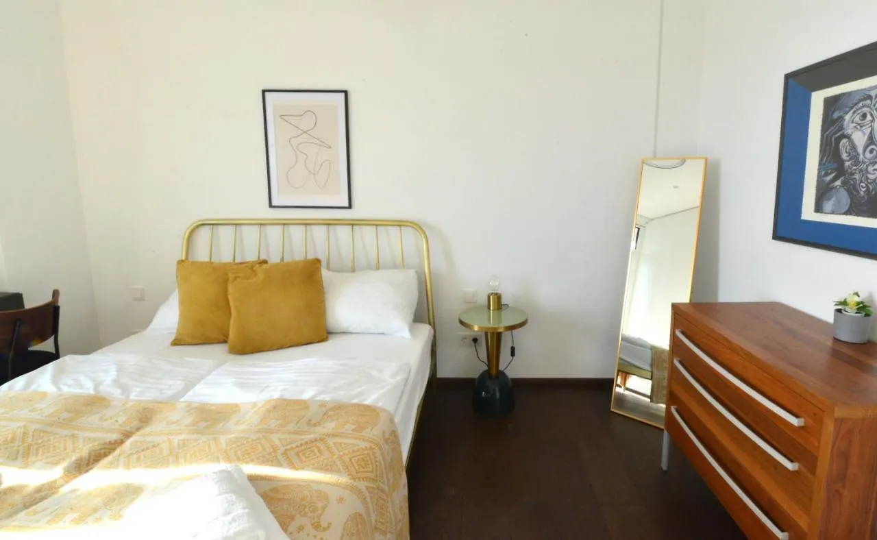 Brand-New, Close To Centre, Rooftop-Summer-Pool Wenen
